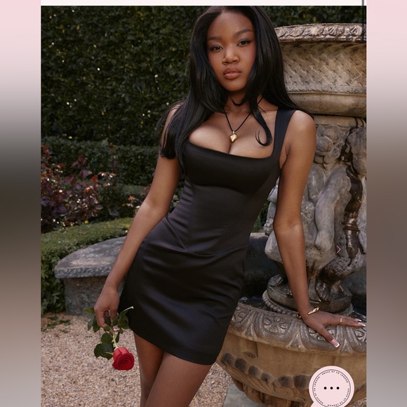 House of CB Enya Black Corset Mini Dress - Picture 3 of 10